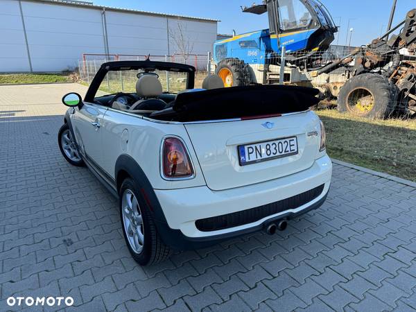 MINI Cooper S Cabrio - 4