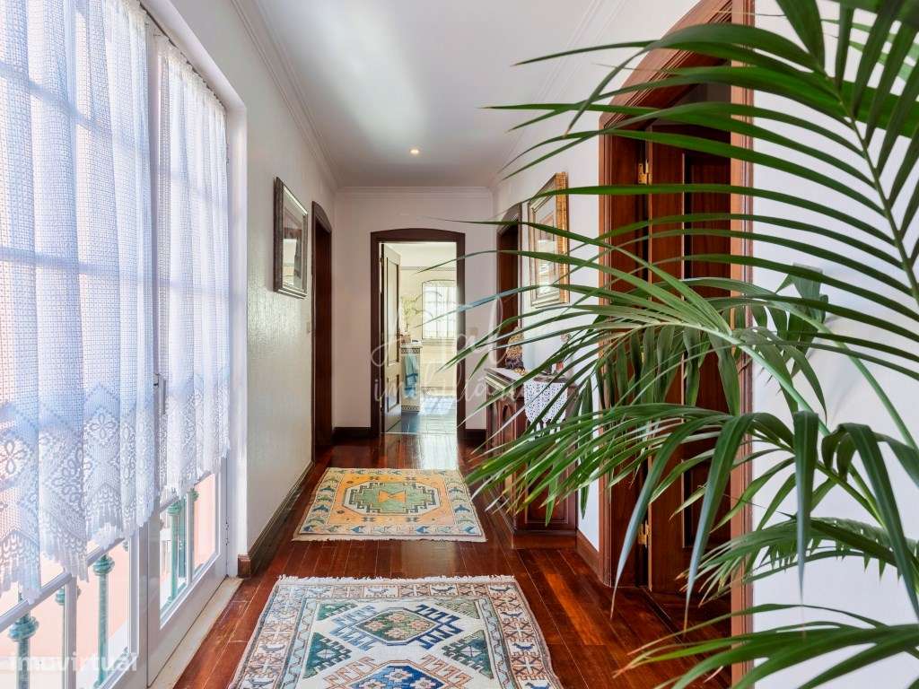 Moradia V6 centro do Montijo-12