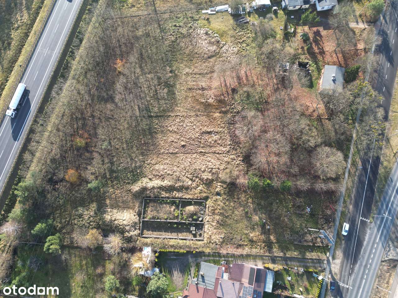 Działka inwestycyjna w świetnej lokalizacji!-9