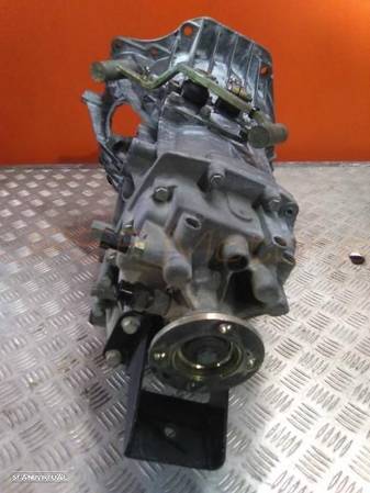 Caixa de Velocidades Iveco Daily 2.8 GASOLINA de 2005  Ref 5S20023C068870497 - 4