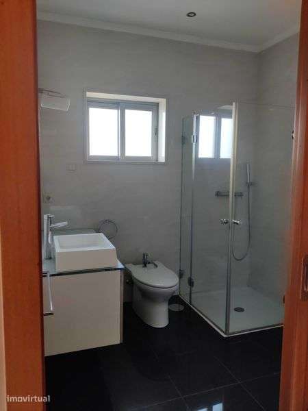 Aluga-se moradia em Ardegães - Grande imagem: 4/12