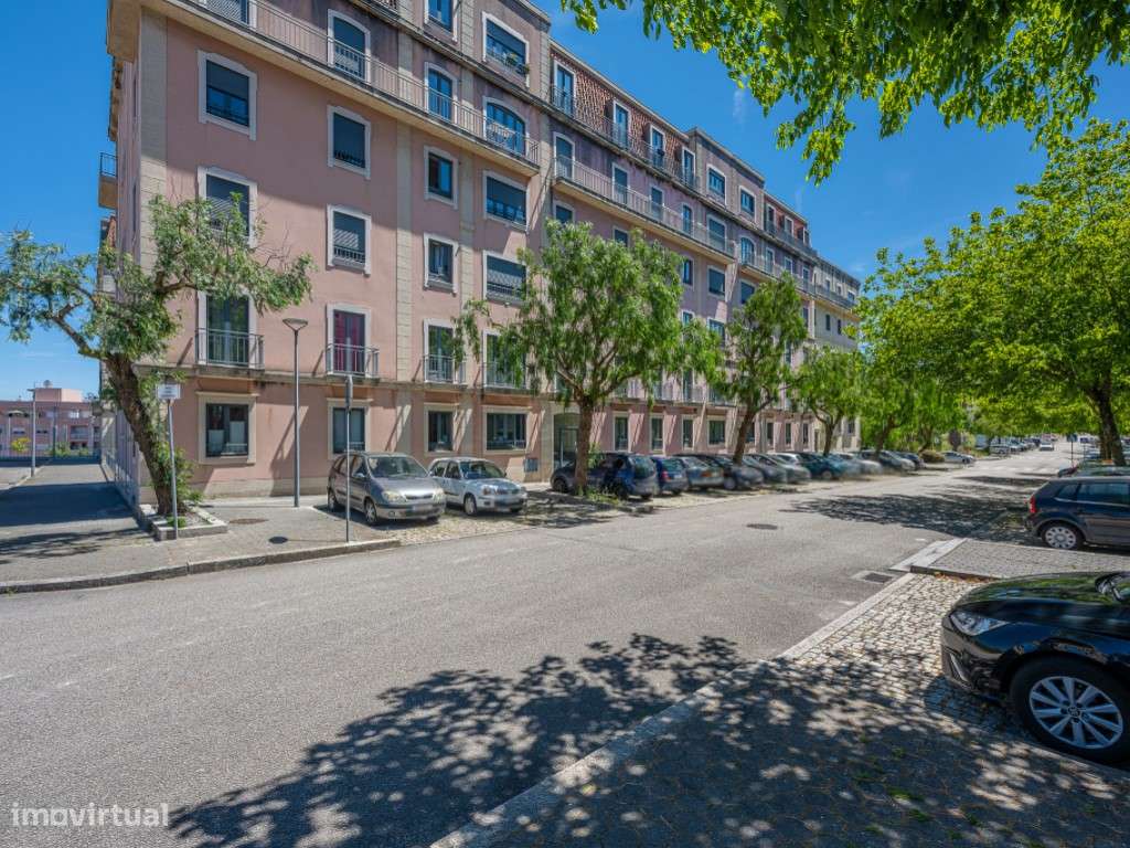 APT T2+1 | QUINTA DA SEARA | ÚLTIMO PISO | GARAGEM | ARRUMO