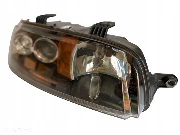 LAMPA PRAWA PRZÓD FIAT PUNTO II 89100448 - 3