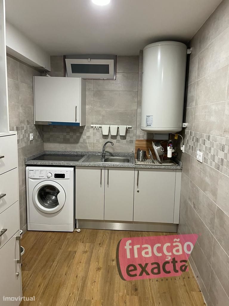 Apartamento T0+3, Porto, Vila Nova de Gaia