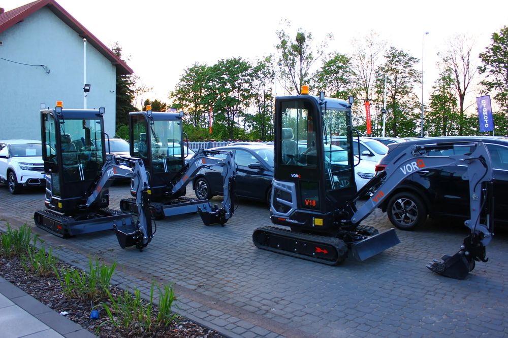 Vorq v18 /kubota /parker / 1.8t / kabina /  zestaw łyżek /  fabrycznie nowa minikoparka vorq v18/silnik kubota/hydraulika parker 2026