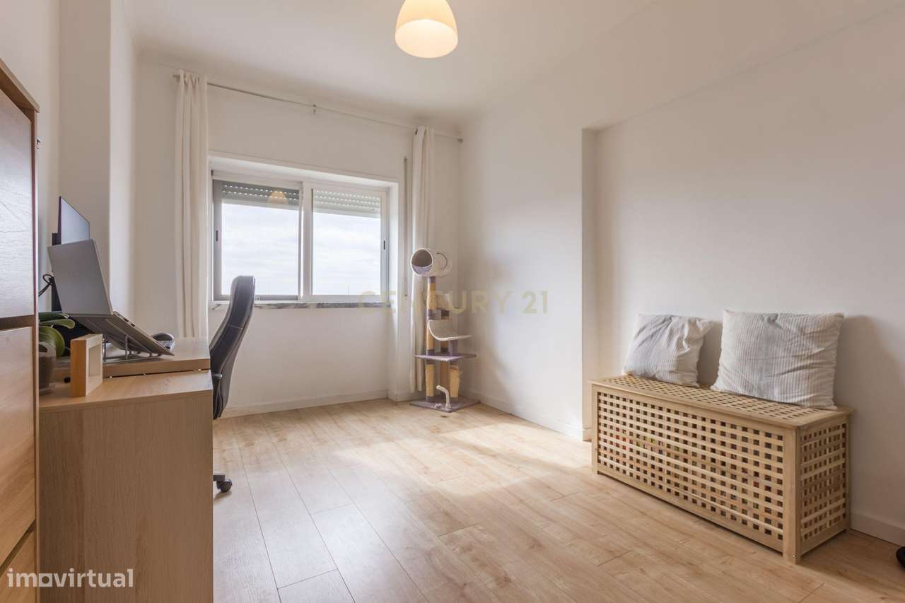 Apartamento T2 | Casquilhos - Barreiro-14