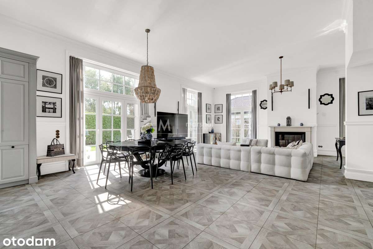 Dom z basenem-"walking distance"  do Miasteczka W.-5