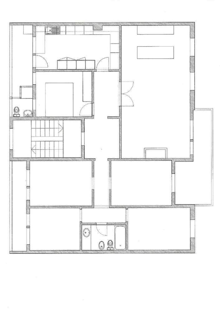 Apartamento T5 luminoso na Av. da Liberdade | Fundão-24