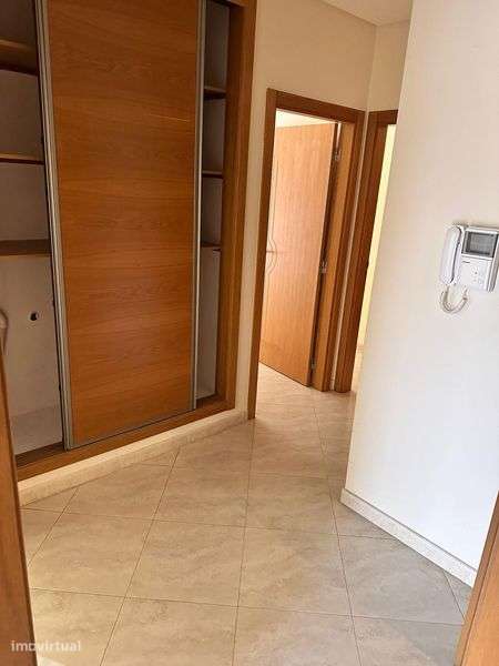 T2 Carvoeiro ANUAL / arrenda-se / to Rent - Grande imagem: 4/12