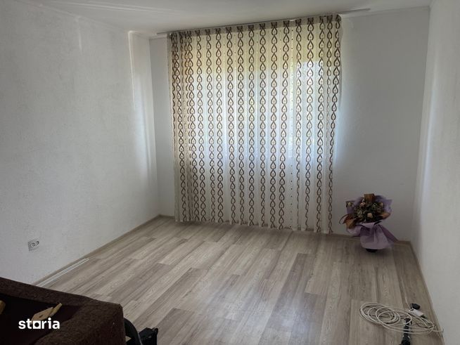 Apartament 2camere,etaj2,Zona Str. Dariu Pop-1