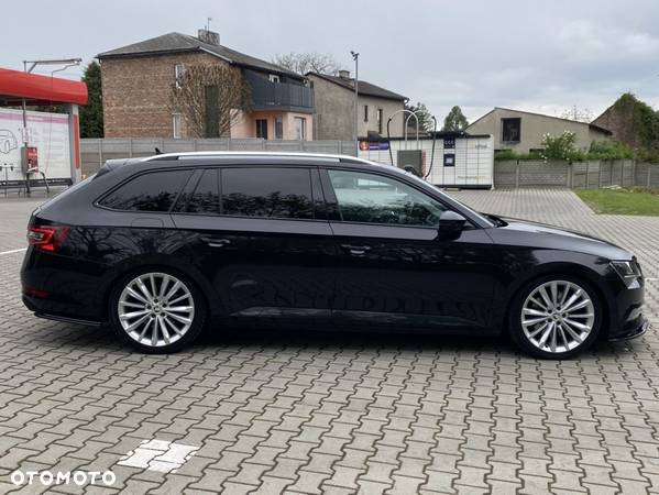 Skoda Superb 2.0 TSI 4x4 DSG Style - 36