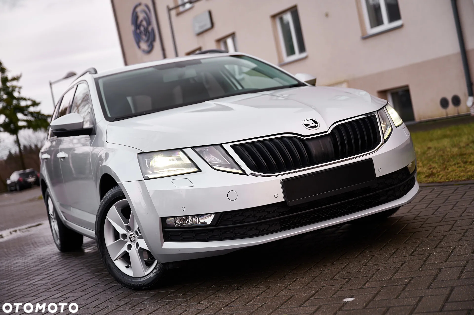 Skoda Octavia - 2