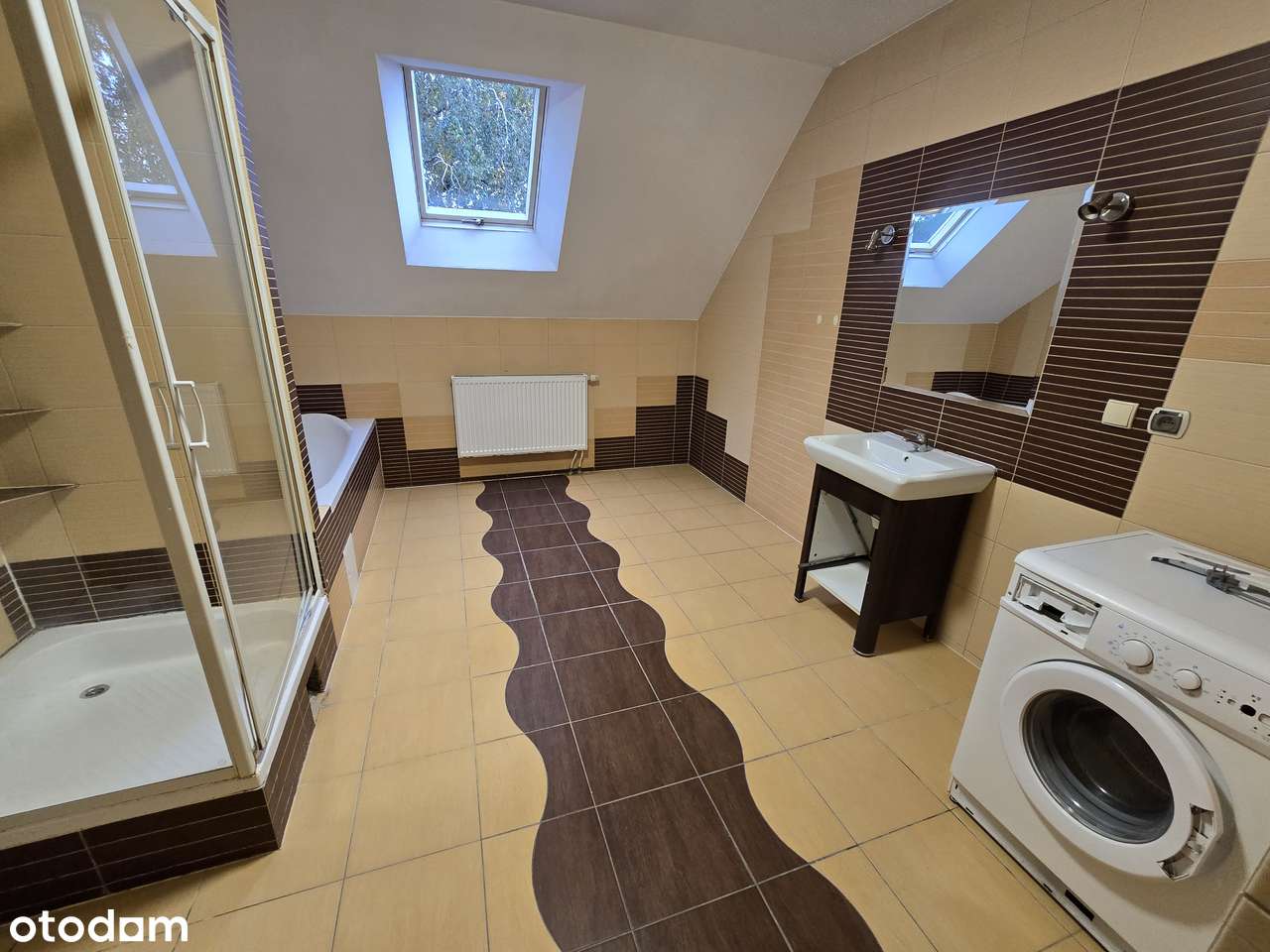 DOM wolnostojący w Rogozinie dla firmy - Pełny obrazek: 5/14