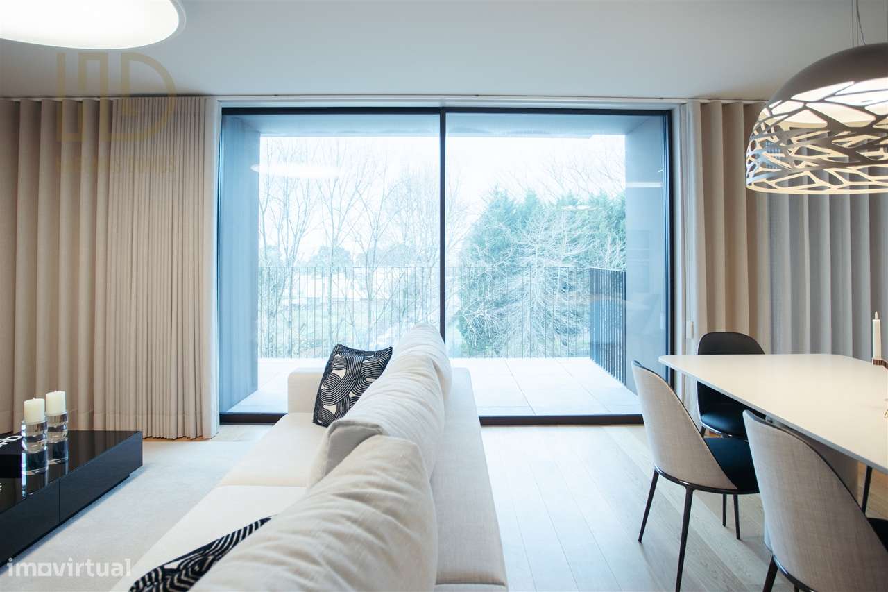 Apartamento T4 nos Jardins da Arrábida-5