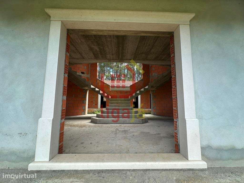 Moradia T6 em construção!-13