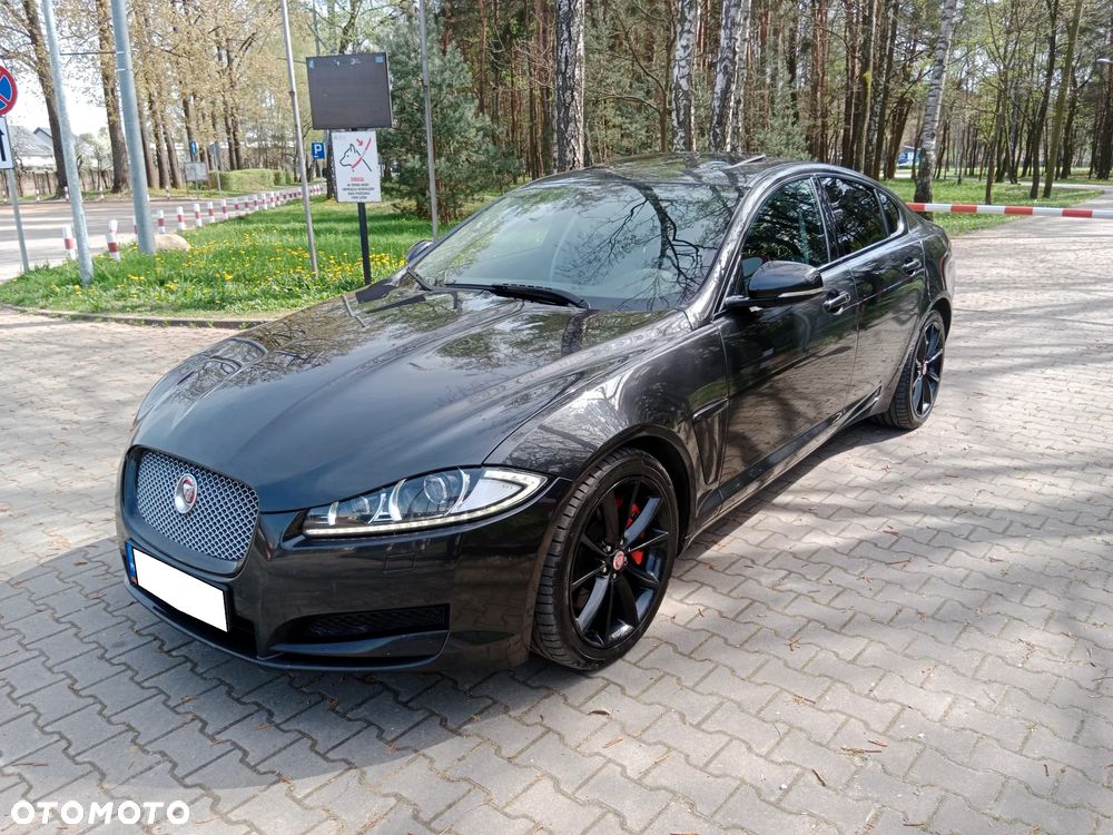 Jaguar XF