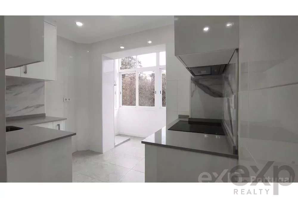 T1 Arroios - A estrear com elevador - Grande imagem: 4/26