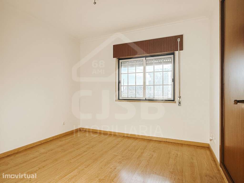 Apartamento T3 em Benavente - Excelente estado-19