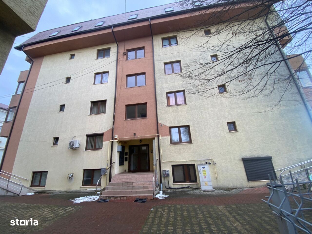 Apartament de vanzare- Spitalul Vechi (Comision 0%)
