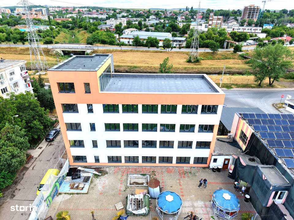Inchiriere Cladire Medicala/Birouri/Spatii comerciale- 1000mp Tatarasi - Imagine principală: 4/17