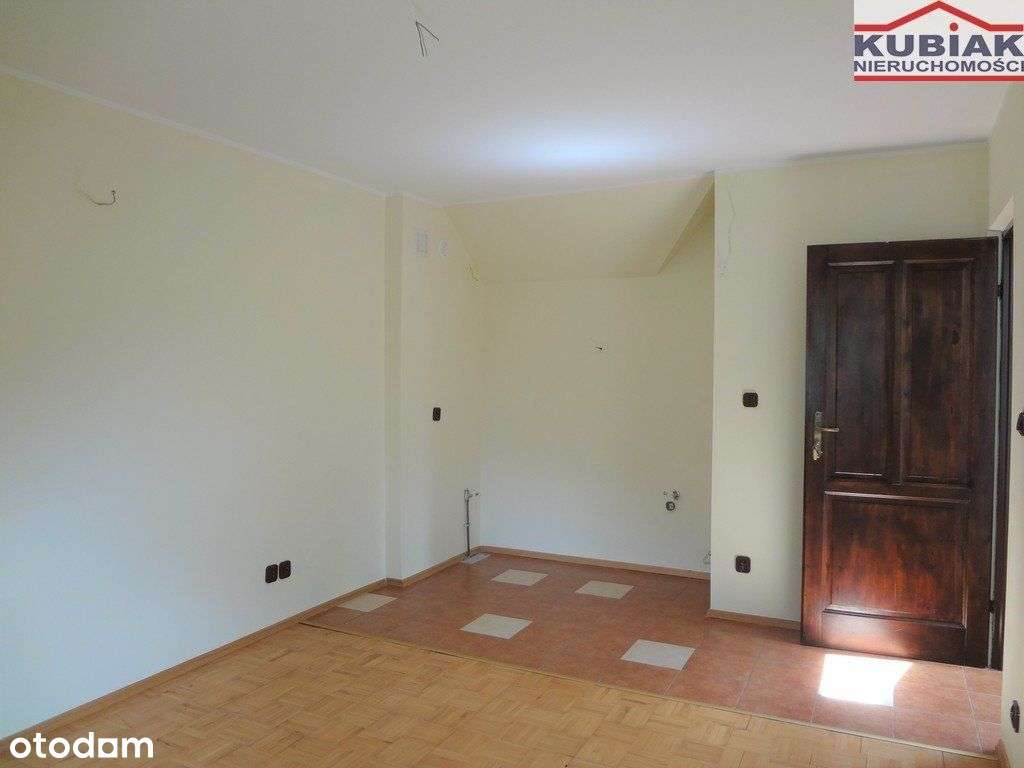 Dom Mieszkalny + Działalność Gospodarcza 3min Wkd-14