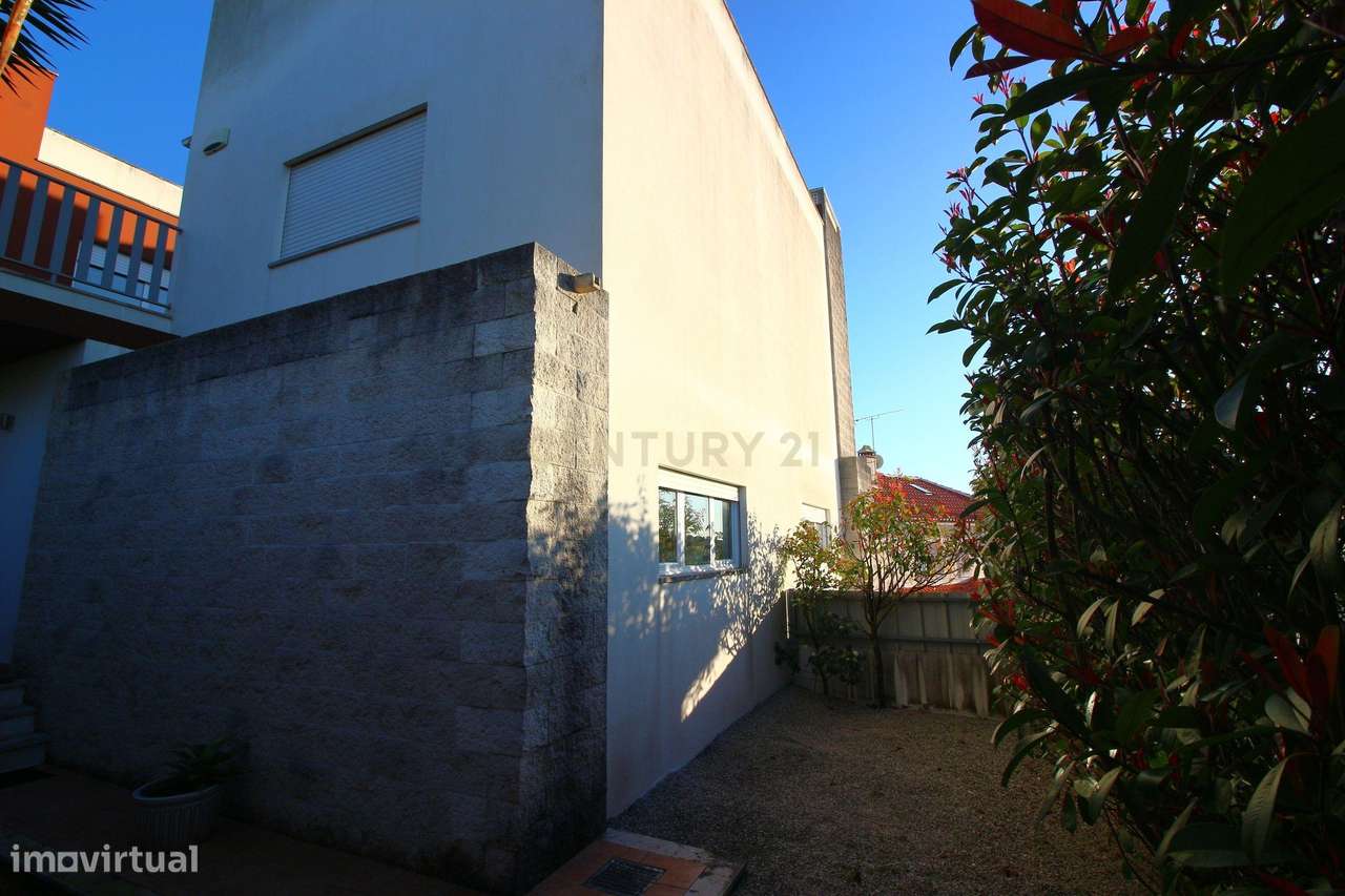 Moradia V4 em Torres Vedras, 566m2 ,vistas excecionais, qualidade e co-22