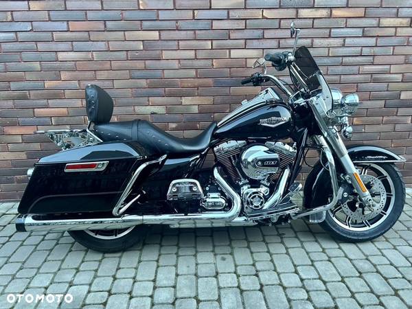 Harley-Davidson Touring Road King - 16