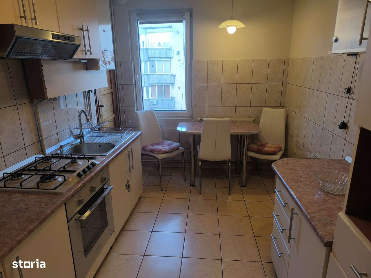 Apartament cu 3 camere Pandurilor (Tudor) pivniță și garaj - Imagine principală: 4/16