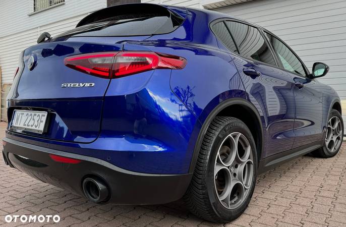 Alfa Romeo Stelvio 2.0 Turbo Sprint Q4 - 21