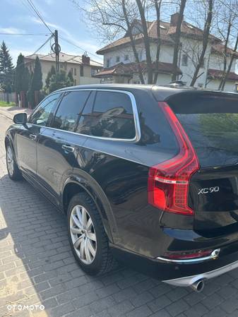 Volvo XC 90 D5 AWD Momentum - 5