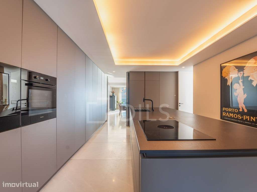 Apartamento T3 com vistas de rio e mar, na Foz do Douro - Grande imagem: 5/60