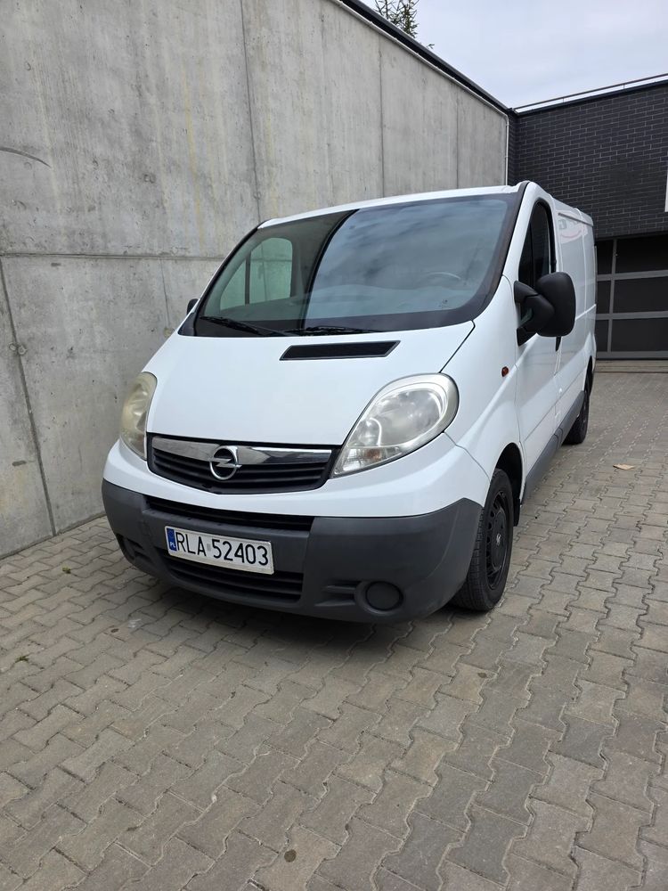 Opel Vivaro 2012