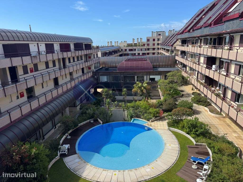 Apartamento T2 para venda no Estoril, inserido em exclusivo condomí...-0