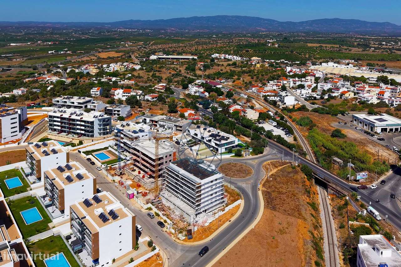 Apartamento T2 em construção com Garagem e Piscina - Portimão-26