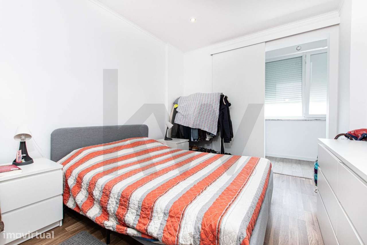 T2 Remodelado à Venda em Paço de Arcos – Investimento Seguro - Grande imagem: 5/16