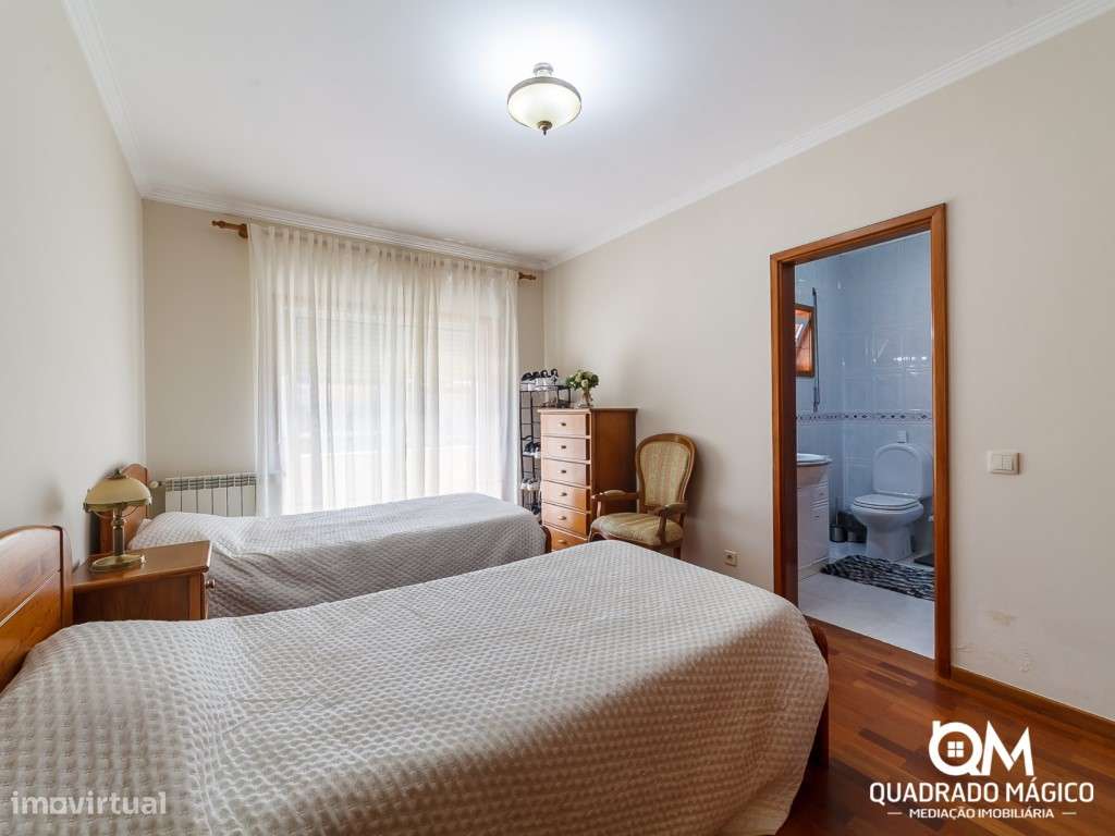 Fantástica Moradia T3 com Jardim, Churrasqueira e Garagem para 2 Ca...-30