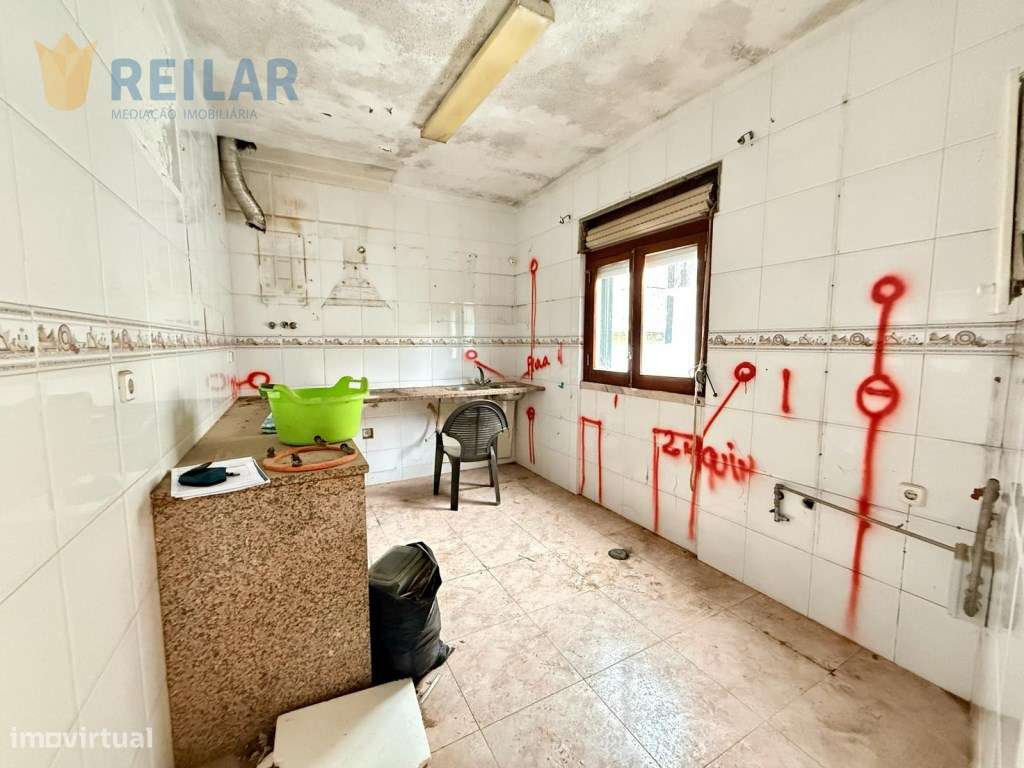 Vialonga - T2+1 Ótimo Local - Grande imagem: 4/41