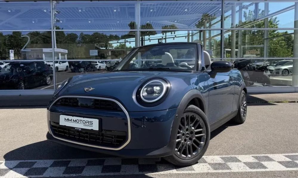Mini Cooper C Favoured Trim 2025