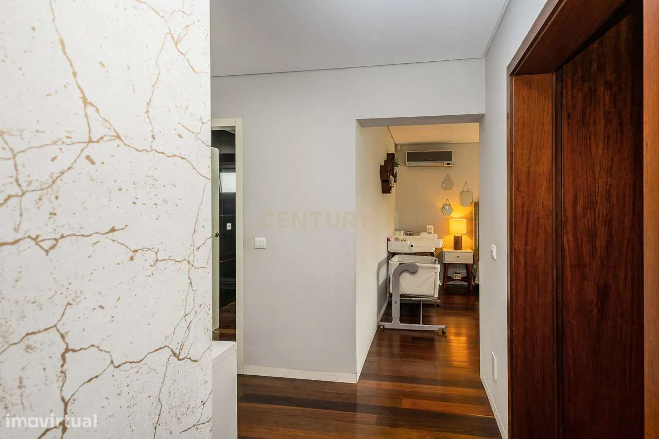 Moradia T4 - Vila de Cucujães - Oliveira de Azeméis-14