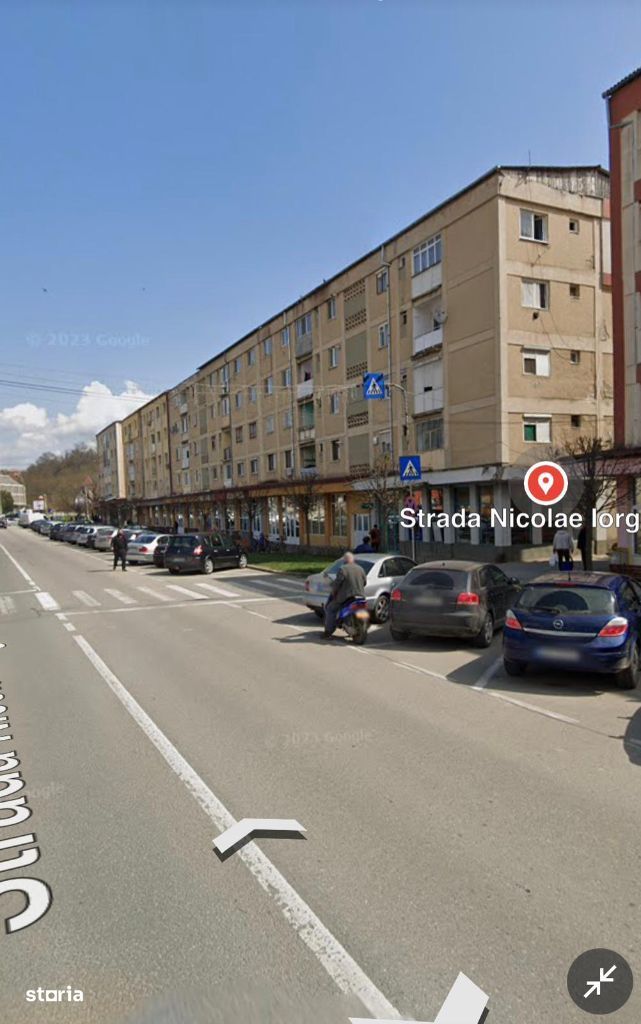 Apartament central de 4 camere, 71 mp pe Str. Nicolae Iorga, Ocna Mure