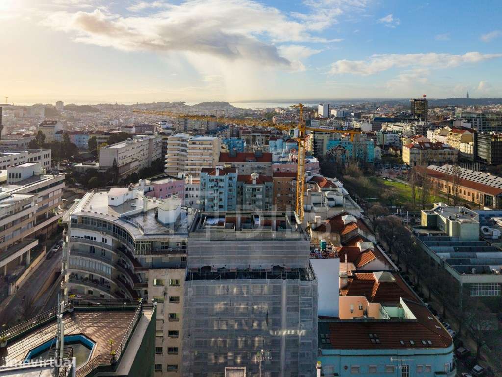 Apartamento T3 novo com estacionamento nas Avenidas Novas, Lisboa - Grande imagem: 5/9