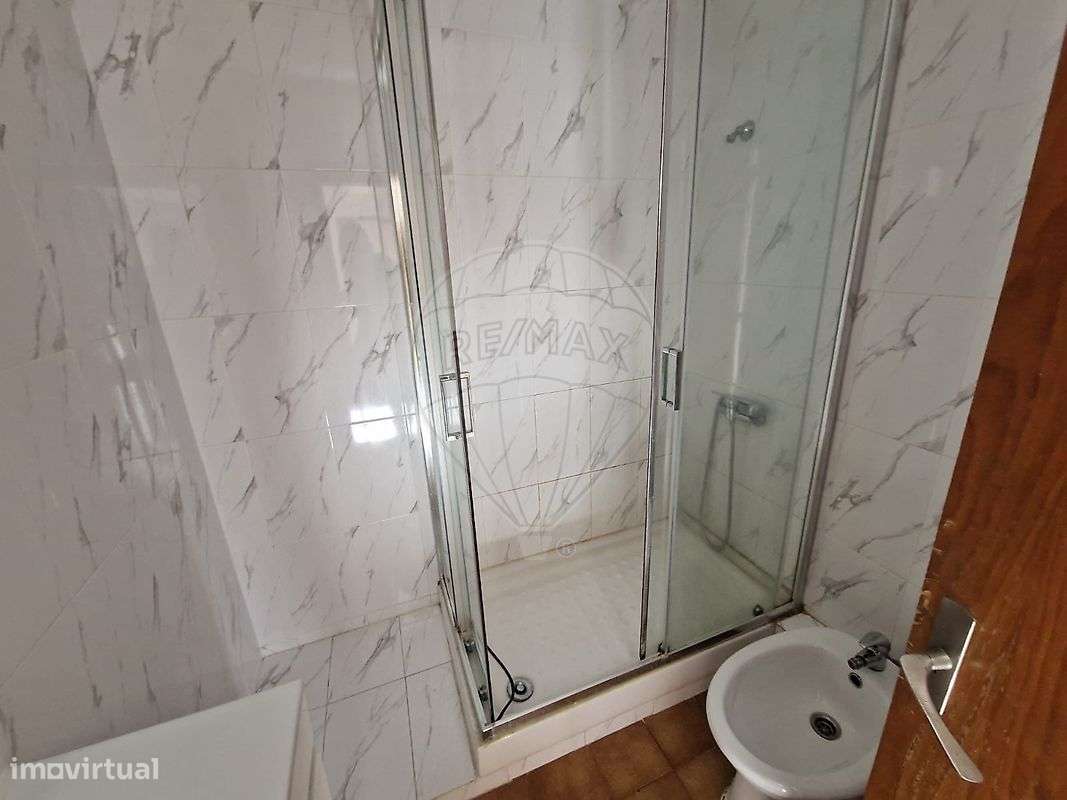 Apartamento T2 para venda - Grande imagem: 3/38