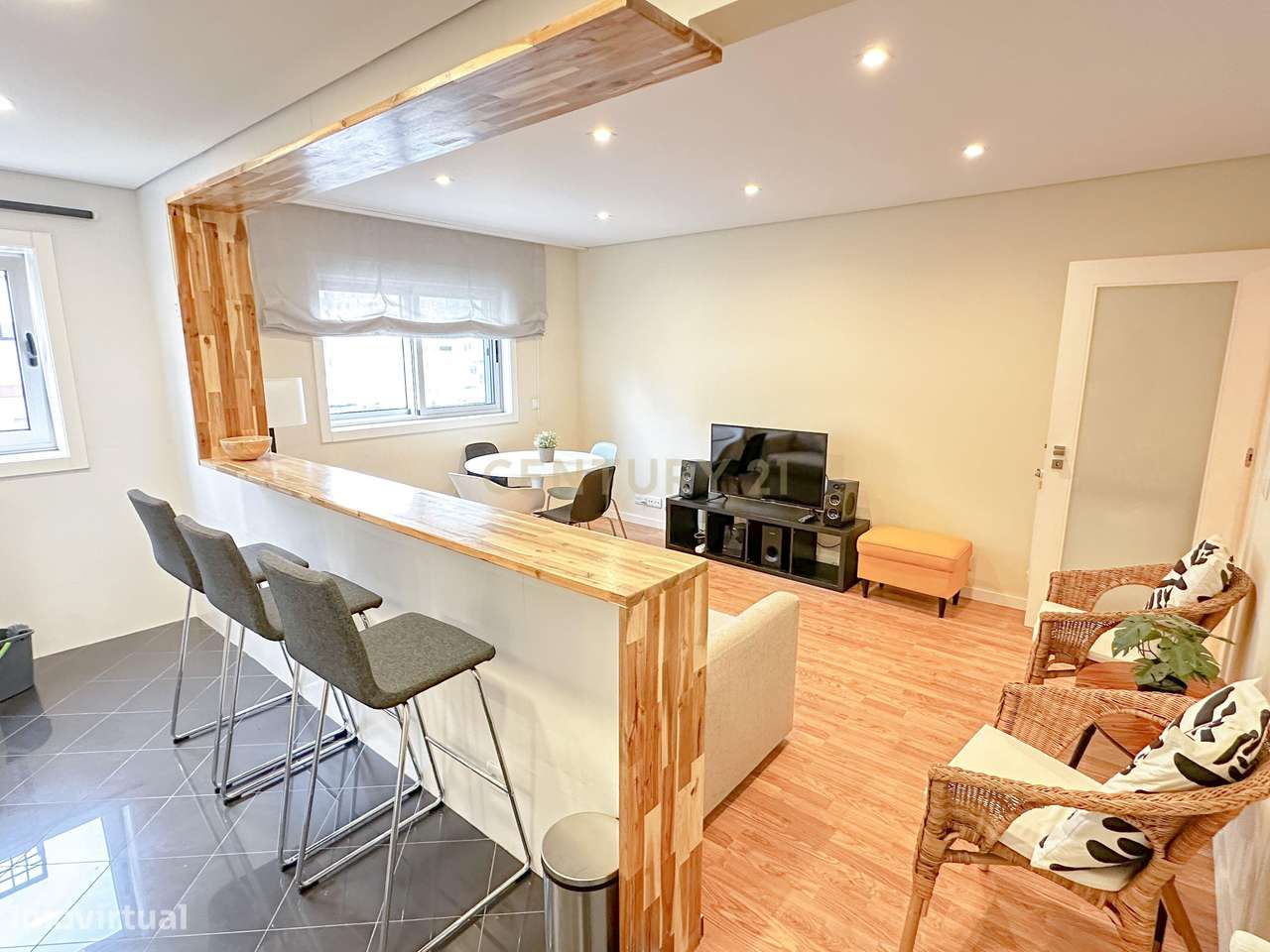 T1+1 em Matosinhos Sul, como novo, com garagem e arrecadação - Prédio - Grande imagem: 4/22