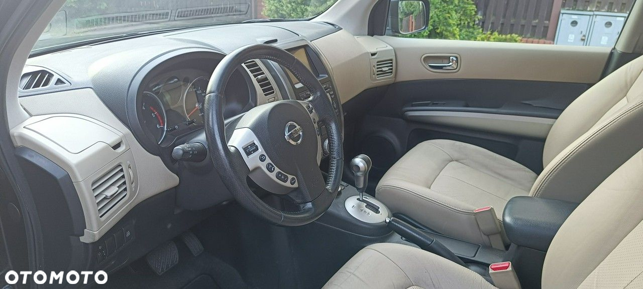 Nissan X-Trail 2.0 dCi 4x4 DPF Automatik LE - 16