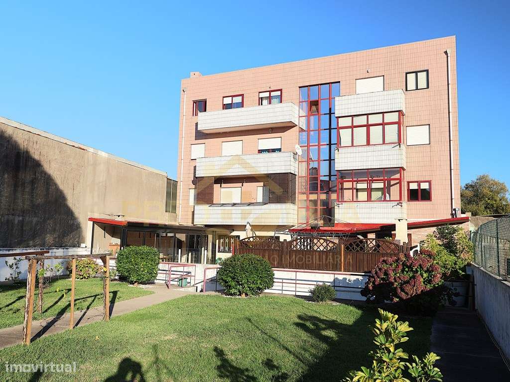 Apartamento T2 S. Félix da Marinha em condominio fechado-16