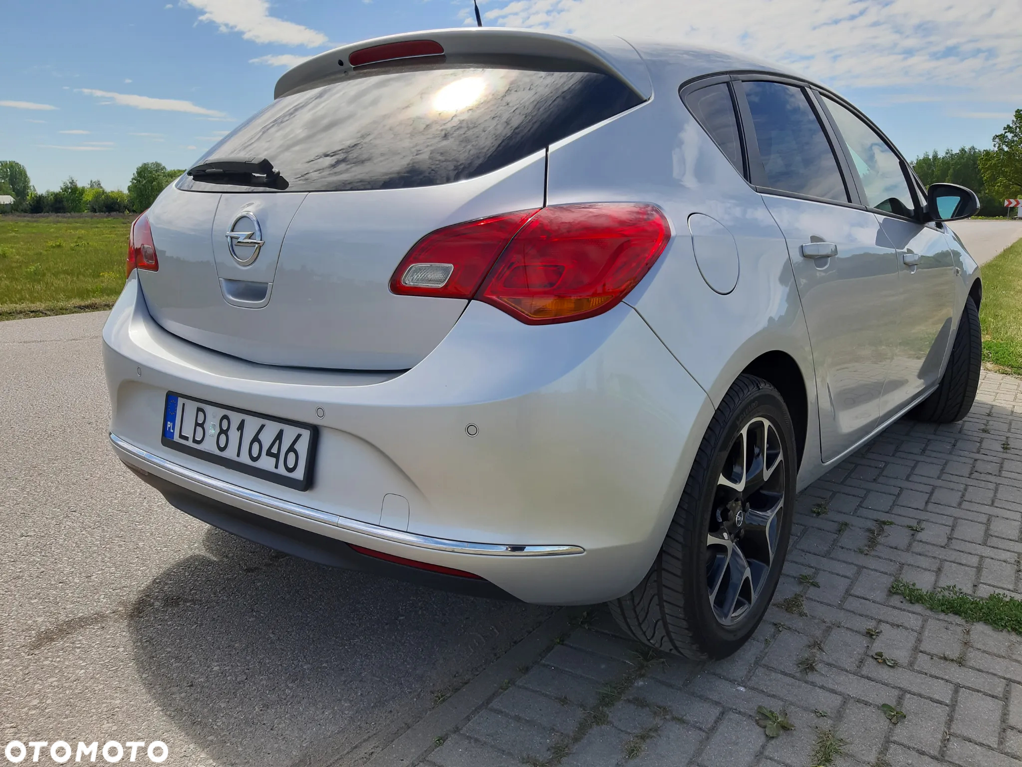 Opel Astra - 9