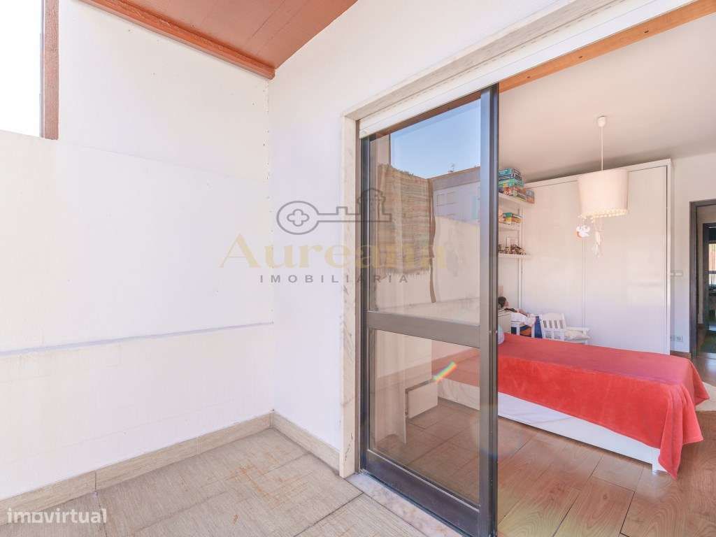 Apartamento T3 Centro de Ourém - Prédio com elevador-25