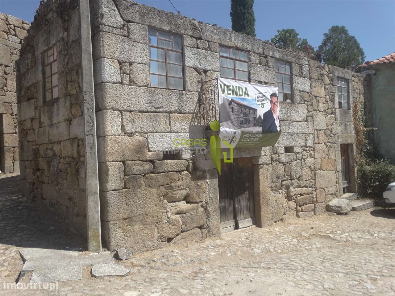 Moradia de Pedra, para reconstrução em Vila Cortês da Serra, Gouveia-18