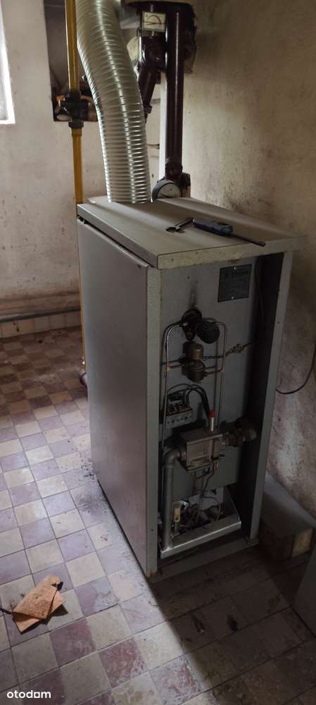 OKAZJA ! Dom wolnostojący, do remontu, media miejskie, działka 516m2-14