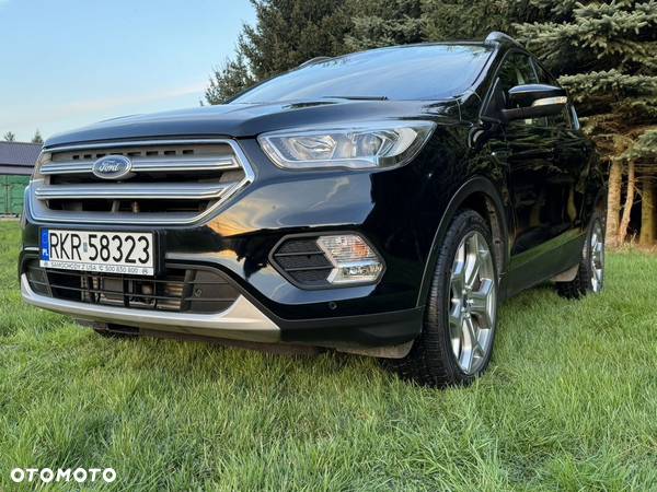 Ford Escape 2.0 EcoBoost AWD Titanium - 4